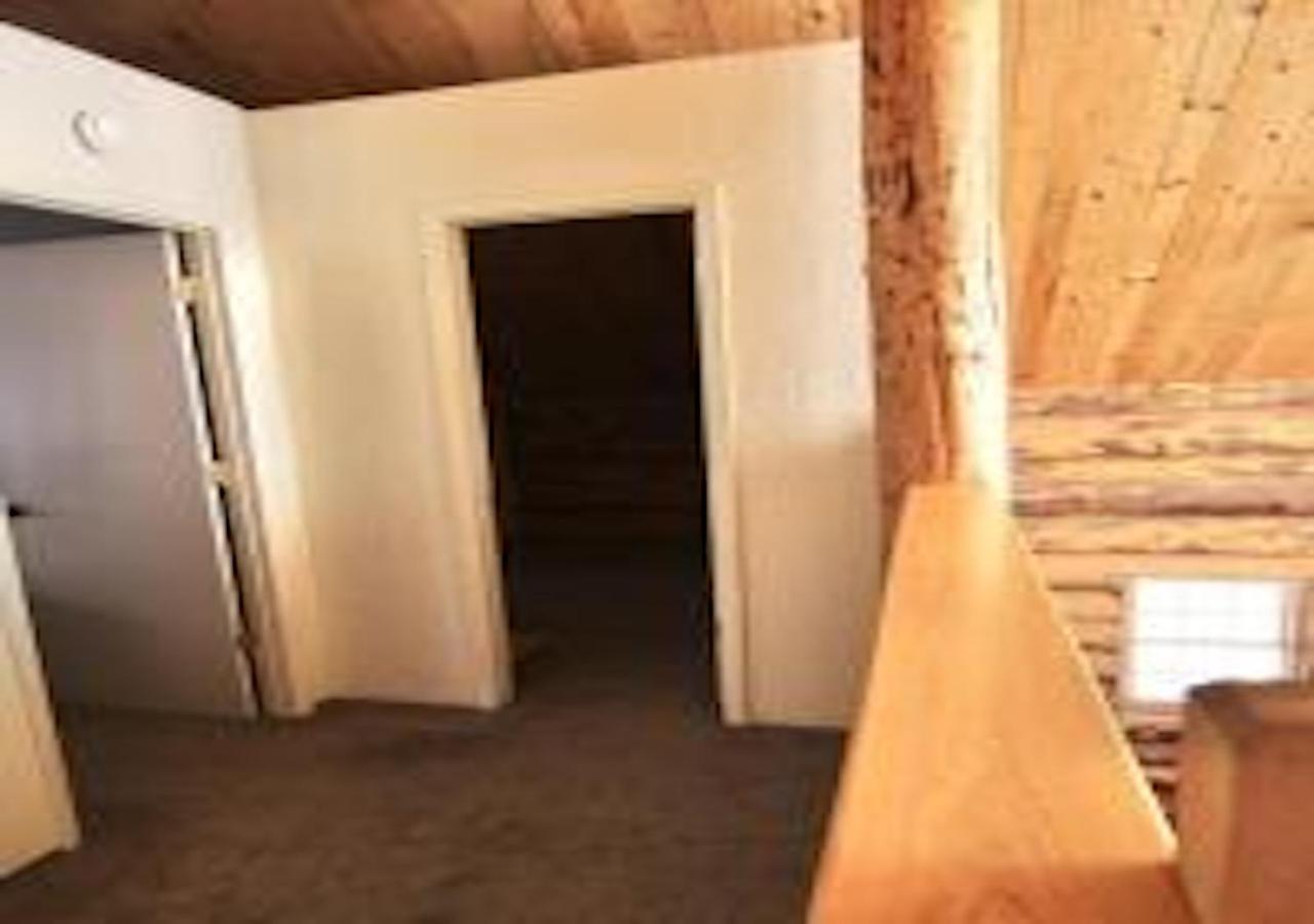 Log Haven In Blanding Vila Exterior foto
