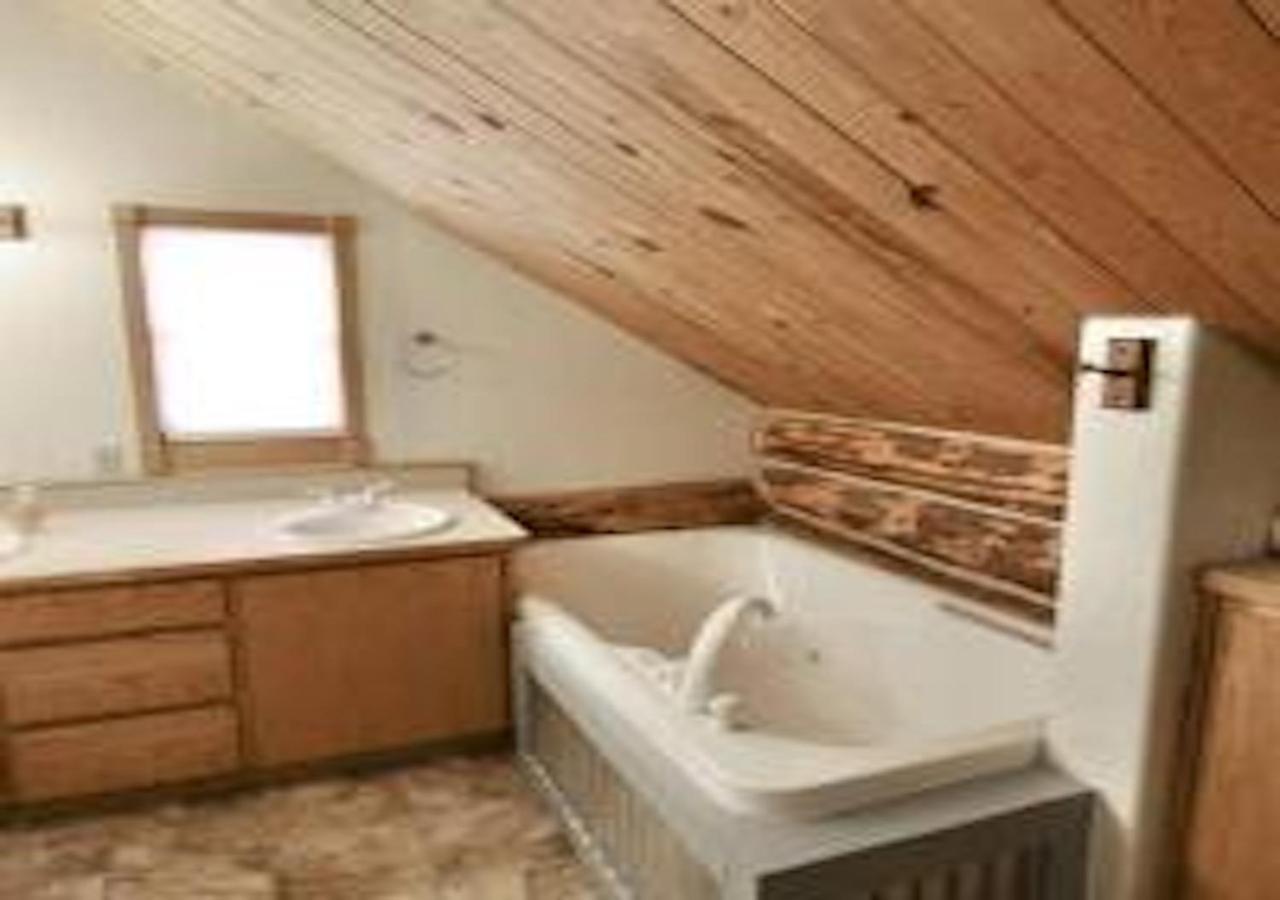 Log Haven In Blanding Vila Exterior foto